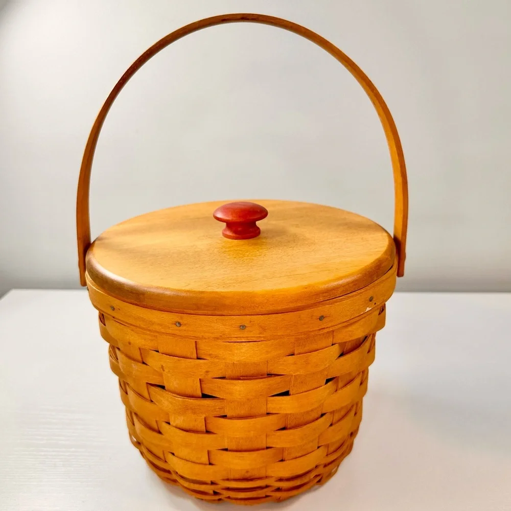 Longaberger Round Basket with Handle and Wooden Lid, Red Knob